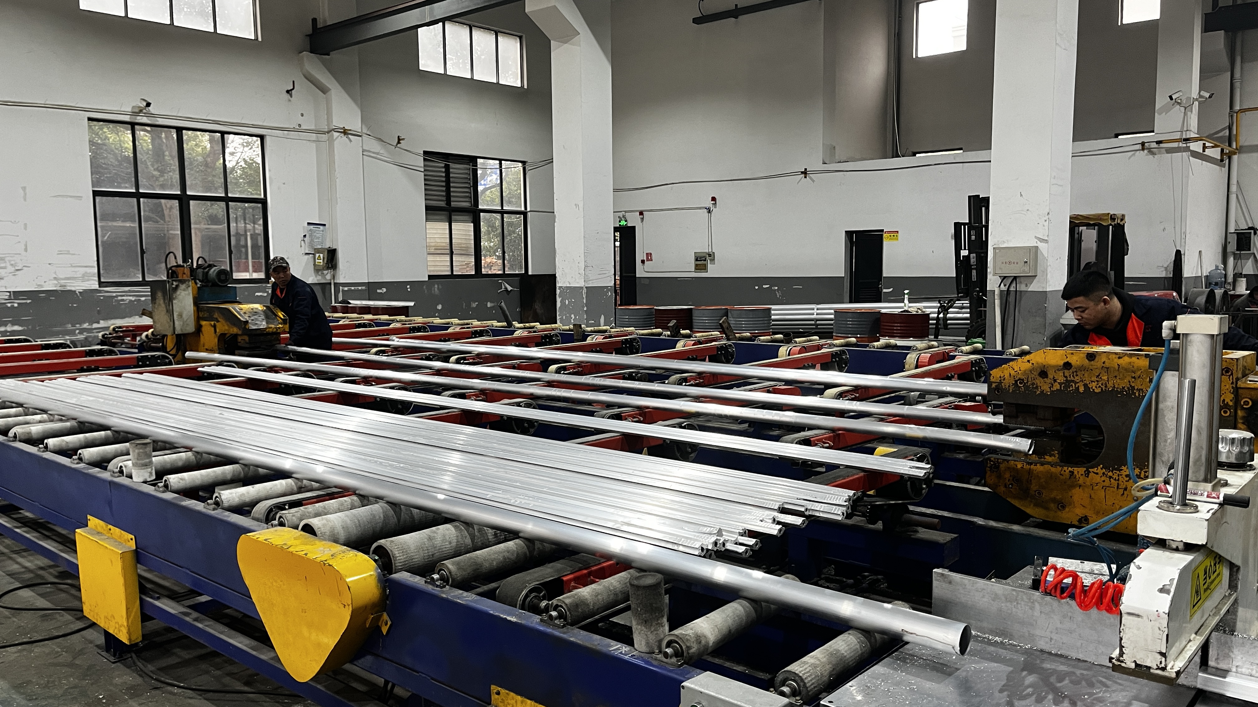 efficient aluminium extrusions are key to strong lightweight product designs